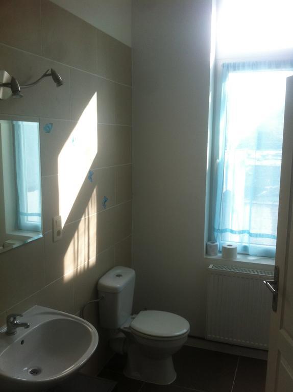 European Area Apartments Brussel Bagian luar foto