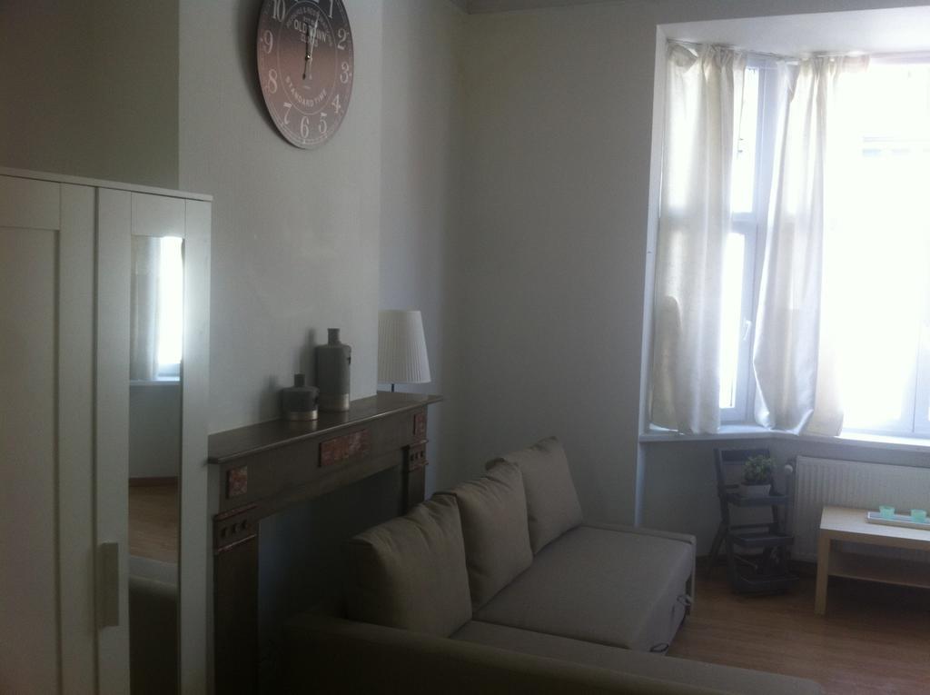 European Area Apartments Brussel Bagian luar foto
