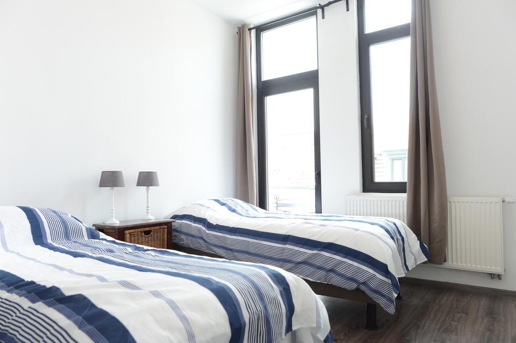 European Area Apartments Brussel Bagian luar foto